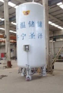 濟(jì)寧圣澤低溫設(shè)備制造公司 液氧、二碳及LNG儲(chǔ)罐專業(yè)供應(yīng)商的低溫倉儲(chǔ)解決方案
